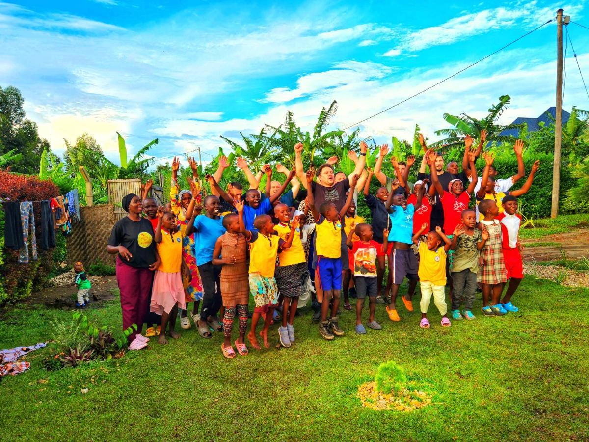 Lights Of Kazinga Orphanage And Homestay Rubirizi Dış mekan fotoğraf